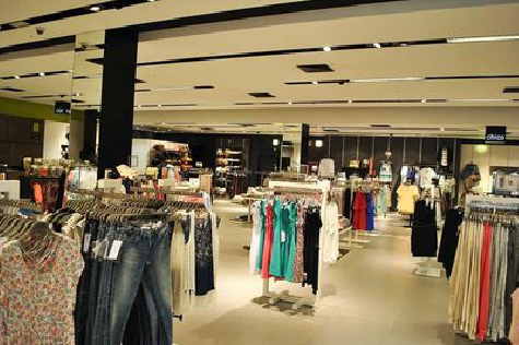 宣威商场里的店面怎么装修？